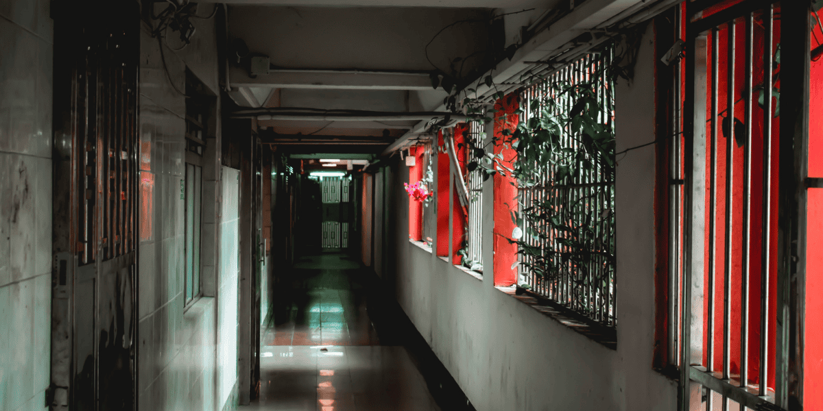 Apartment complex with inadequate security leading to premises liability